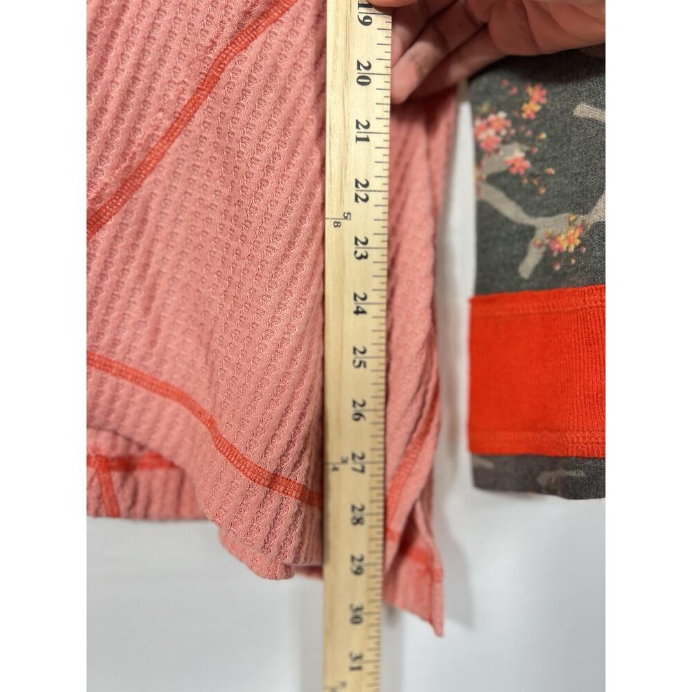 WE THE FREE Cozy thermal waffle knit leopard print cuff thermal top Orange XS - Picture 14 of 14